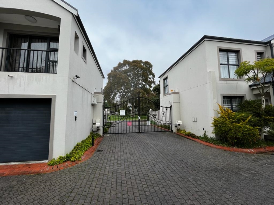 To Let 3 Bedroom Property for Rent in Durbanville Western Cape